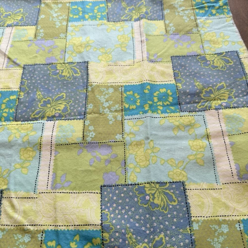 Brother Sister Design Studio Patchwork Fabric Floral Butterfly‎ Flowers 42" x 34